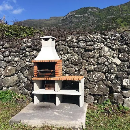 Semesterbostad Casa Da Avo Julia Faja Grande